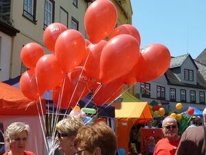 Luftballons der SPD prägten das Bild der Stadt