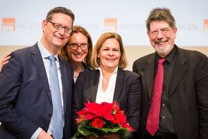 Aufbruchstimmung. Freudige Gesichter beim Landesparteitag der hessischen SPD in Frankfurt